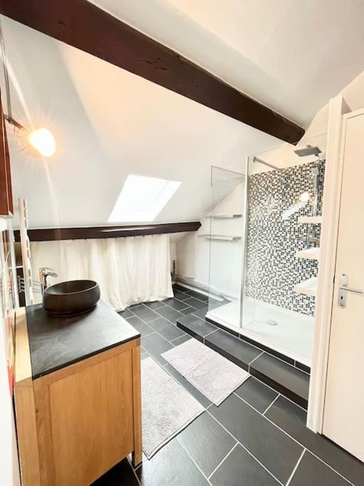 Dubai - Bel Appartement A Reims Esterno foto